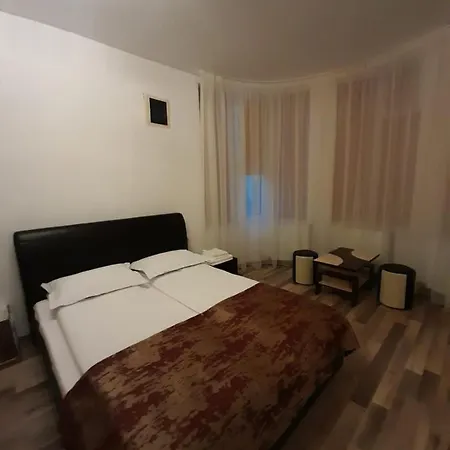 Ge Guest house *