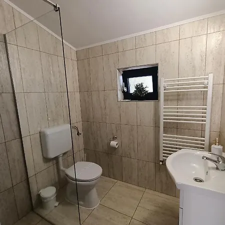 Ge Guest house *